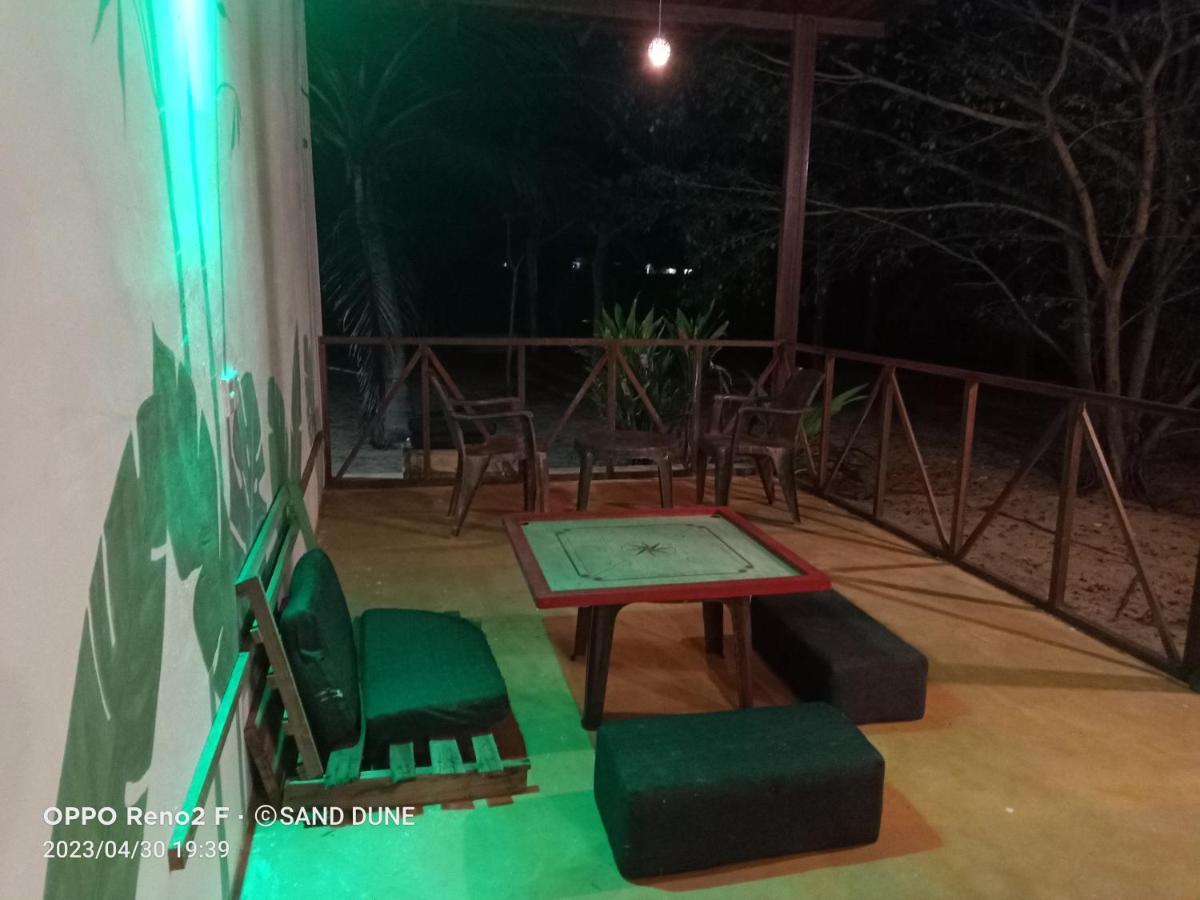 Sand Dune Beach Resort & Surf Camp Arugam Bay Exterior foto